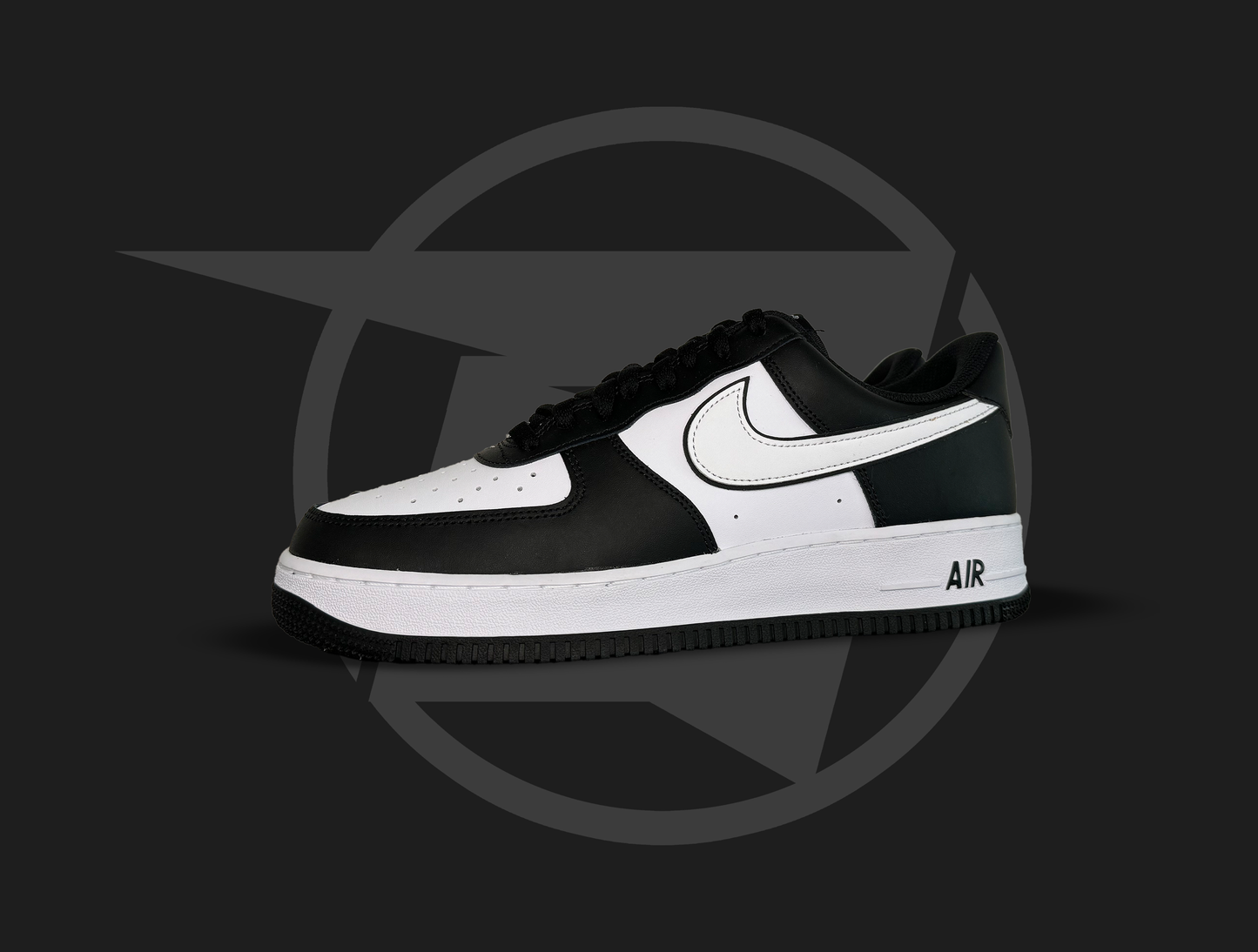 Nike Air Force 1 Low '07 White Swoosh Panda