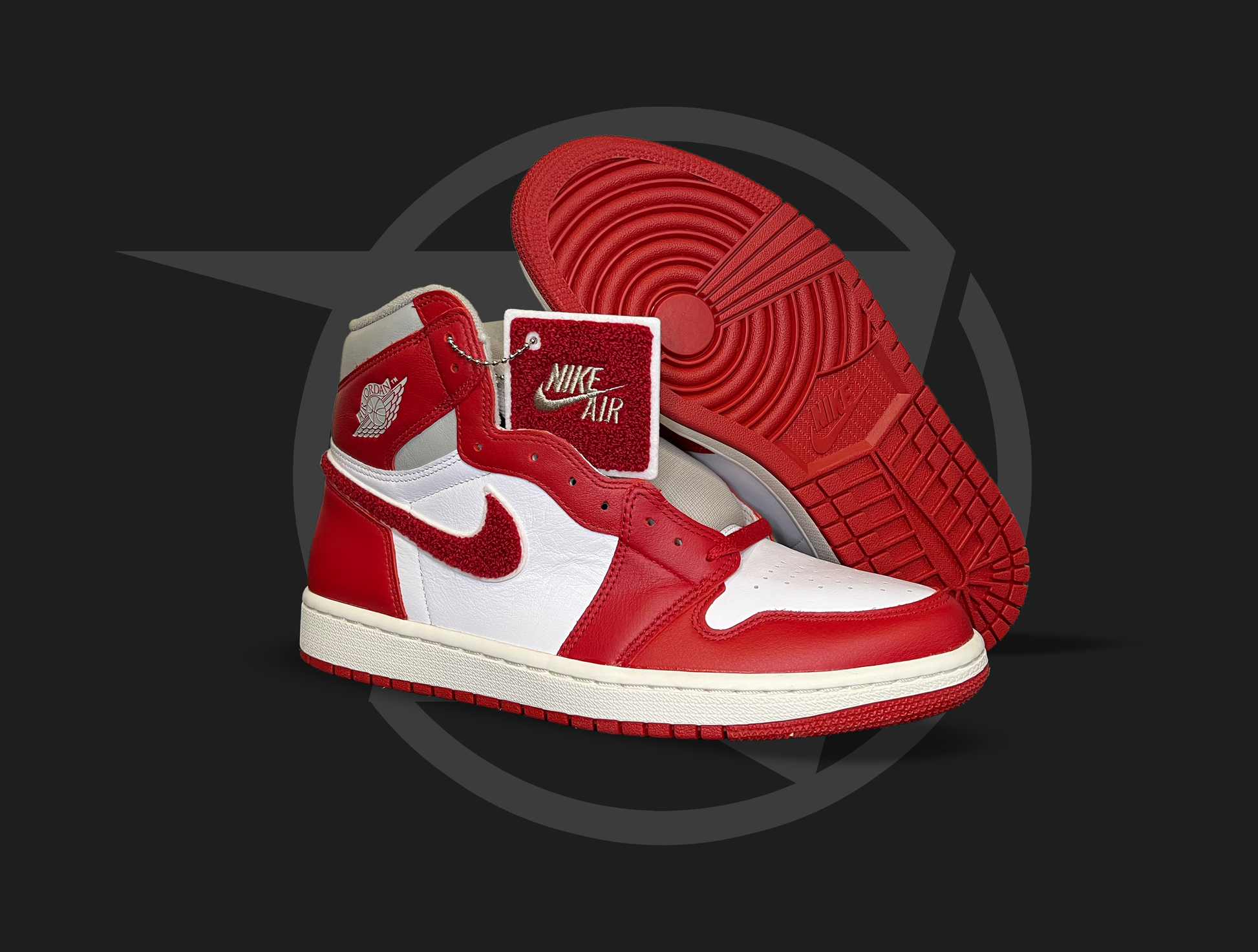 Jordan 1 Varsity Red