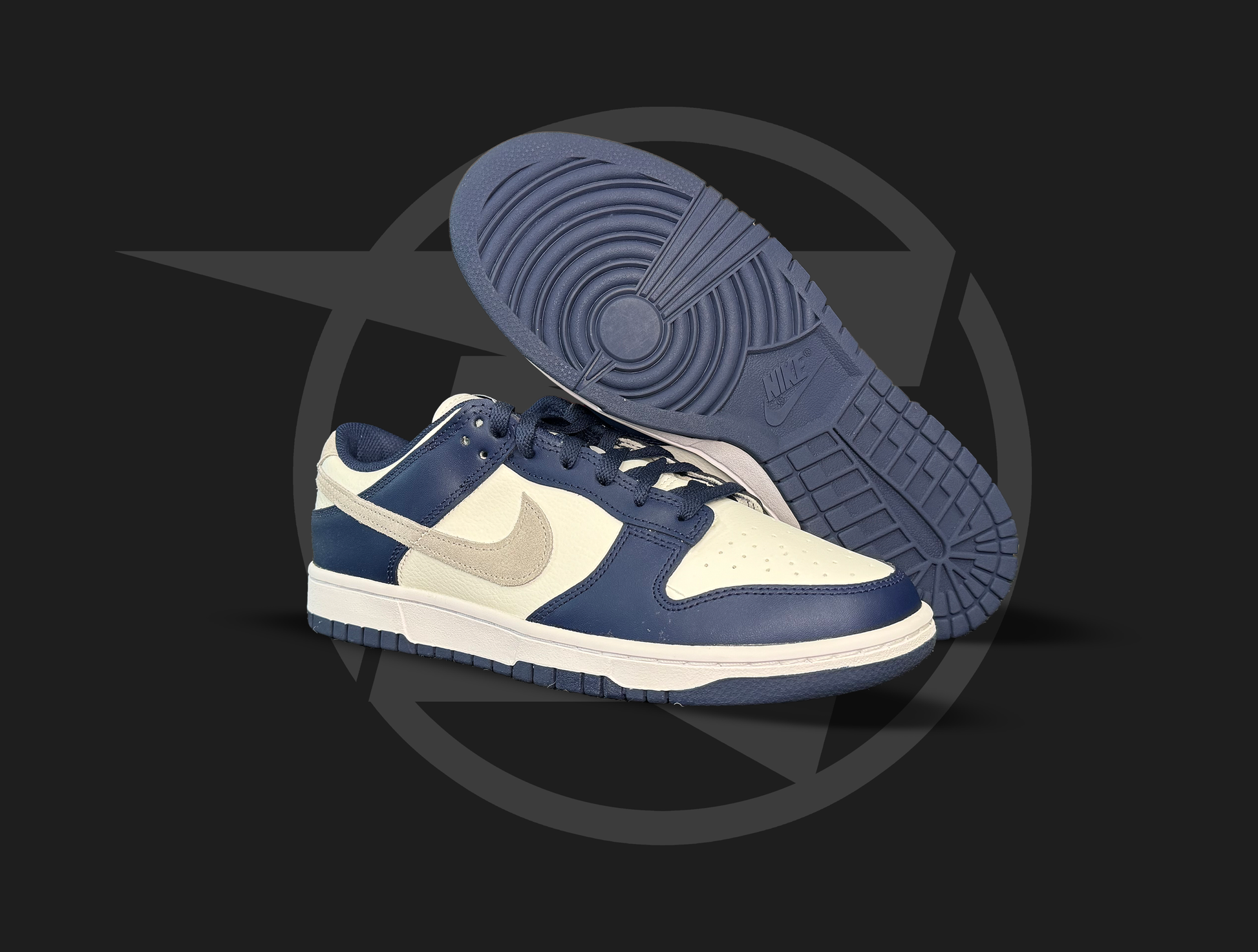 Nike Dunk Low Summit White Midnight Navy