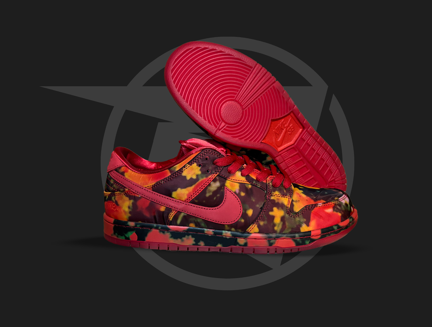 Nike SB Dunk Low The Wizard of Oz Poppy Field