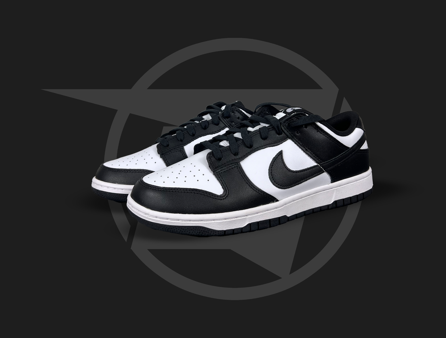 Nike Dunk Low Retro White Black Panda