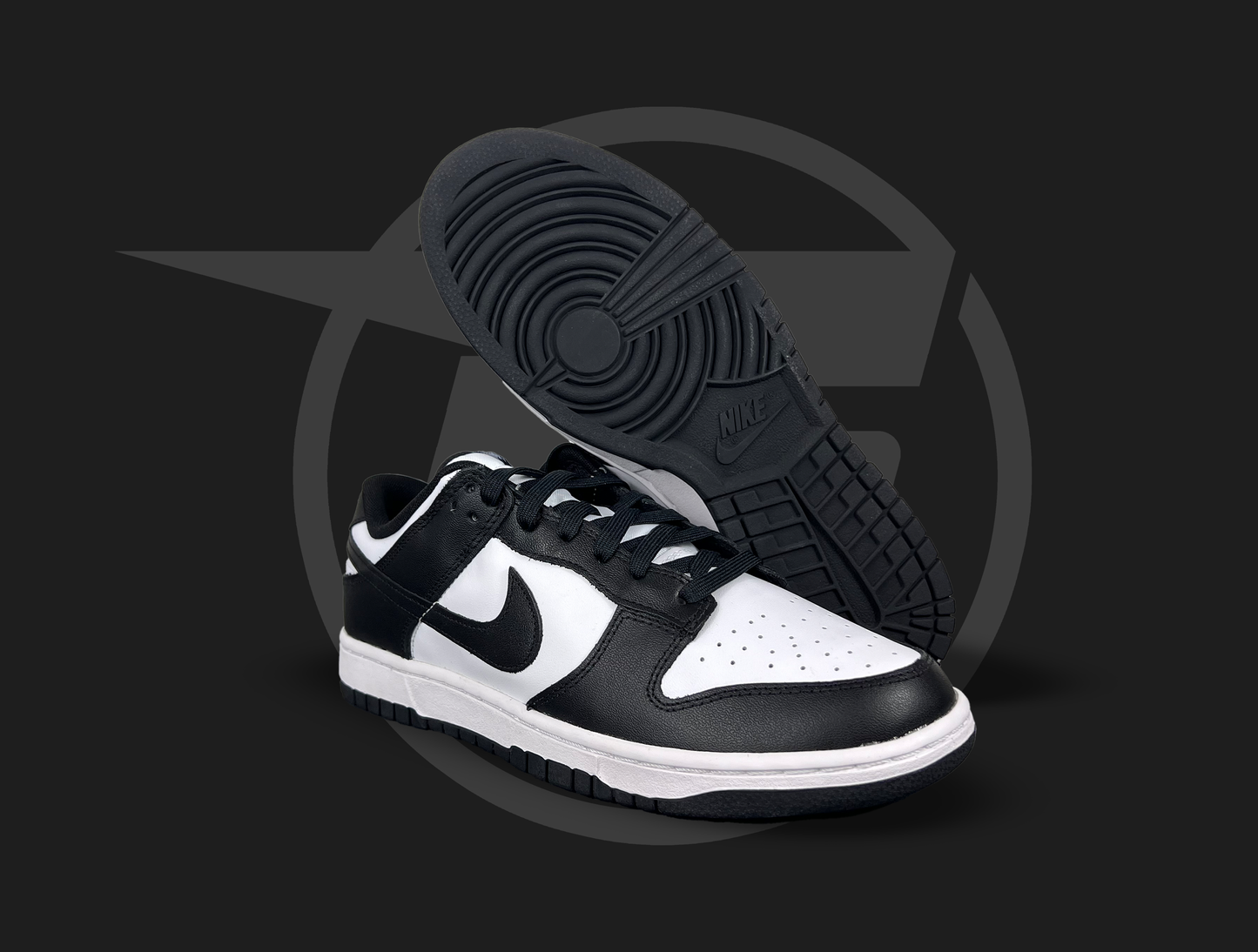 Nike Dunk Low Retro White Black Panda