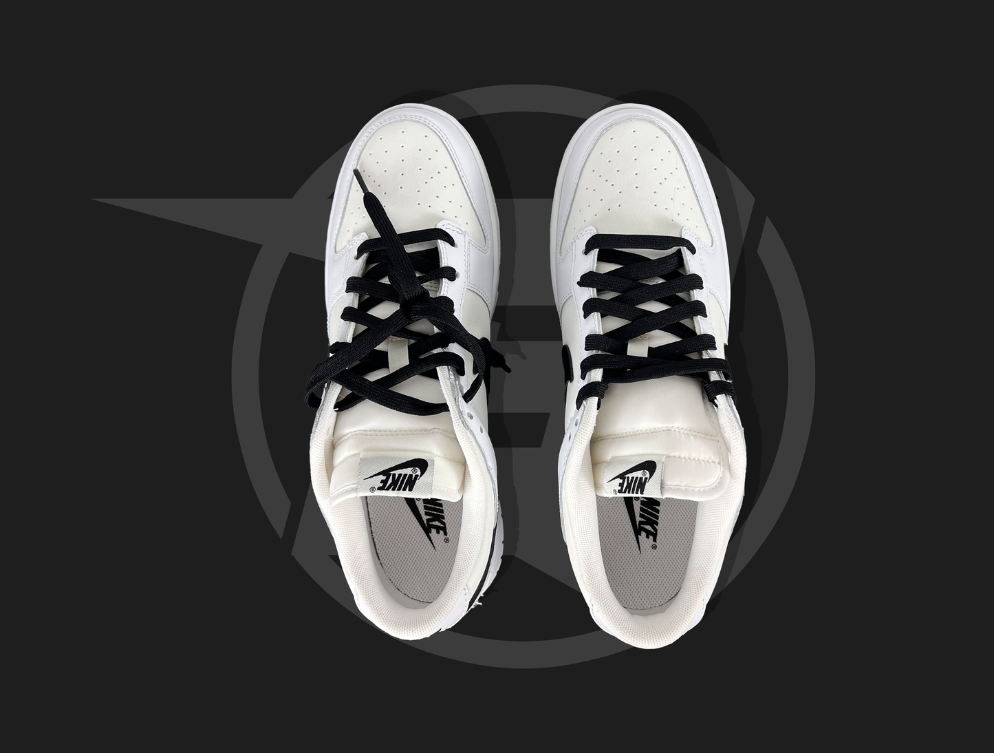 Nike Dunk Low Reverse Panda
