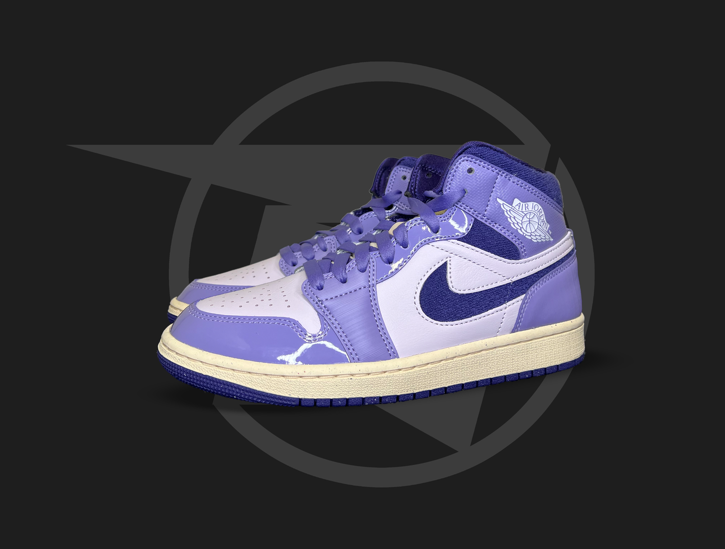 Jordan 1 Mid Light Purple