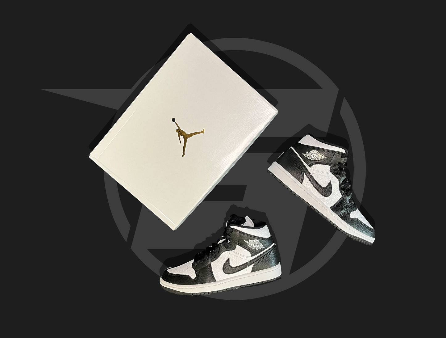 Jordan 1 Mid Split Black White