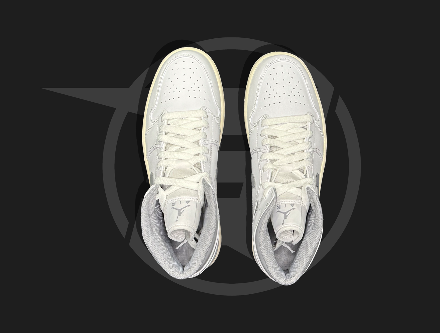 Air Jordan 1 Mid Neutral Grey (GS)