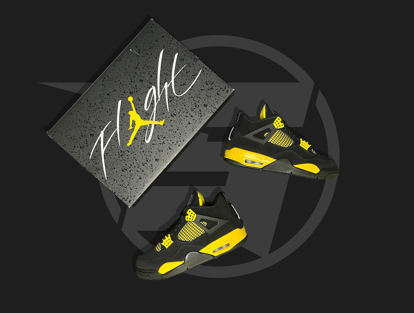 Jordan 4 Thunder